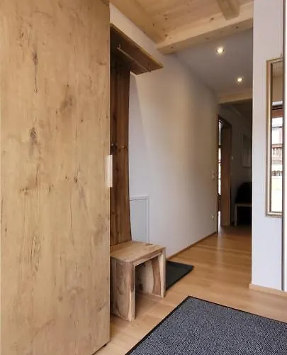 Hochalmbahnen 20w1, Alpenveilchen, Nahe Gondel, Hunde Willkommen Daire *